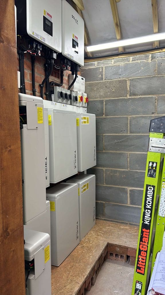 A9A470C1-F818-4925-9730-97AA9F06CBD3